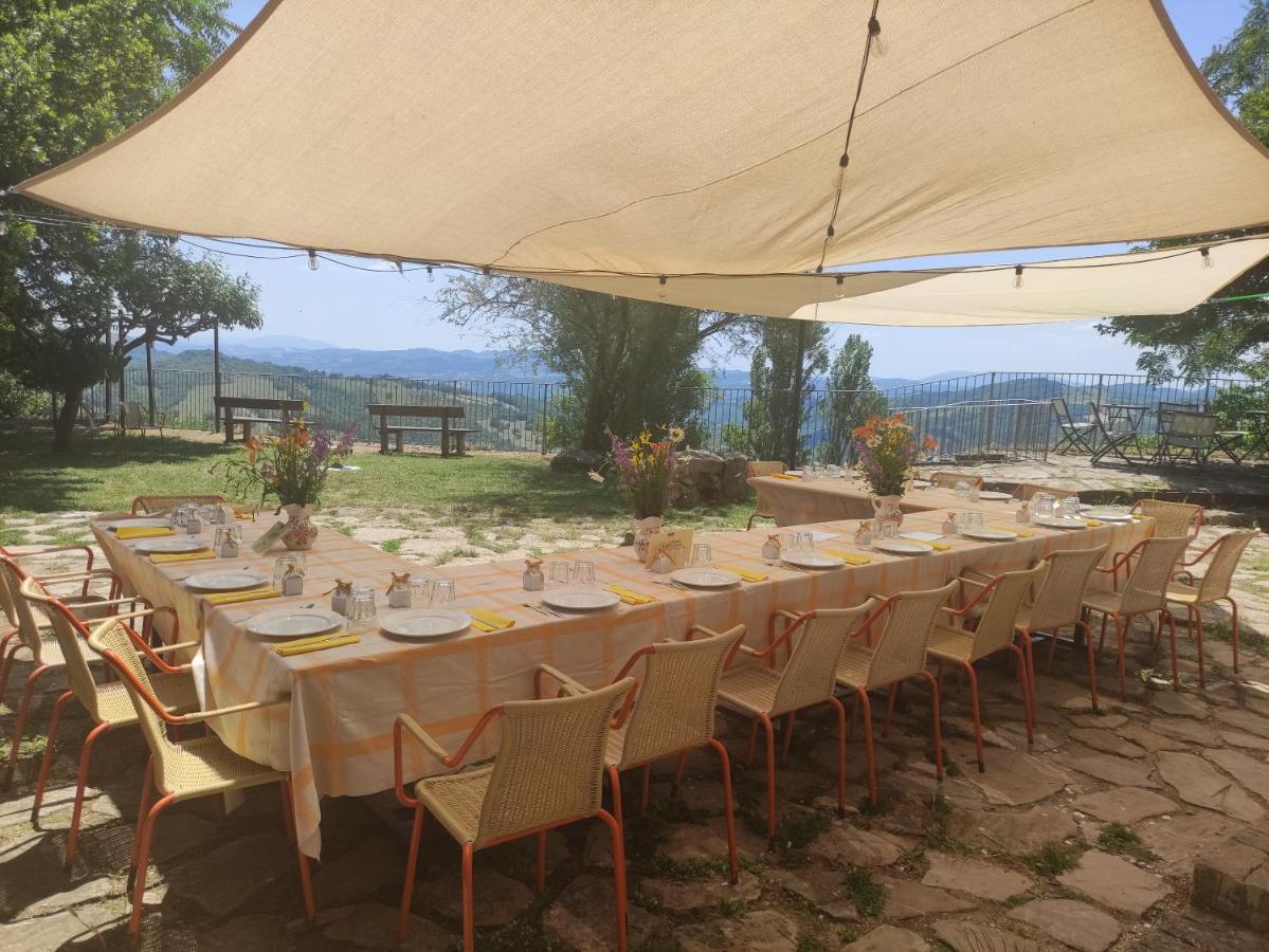 Agriturismo Borgo San Benedetto Villa Pietralunga  Exterior photo